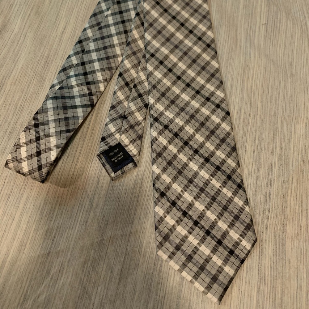 Jos A. Bank - Black and Silver Tie
